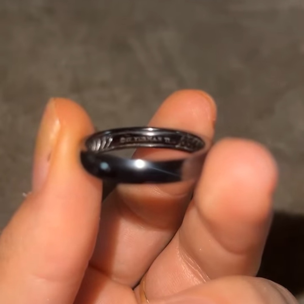 David YurmanTitanium Band Ring Size 10 - Picture 6 of 6
